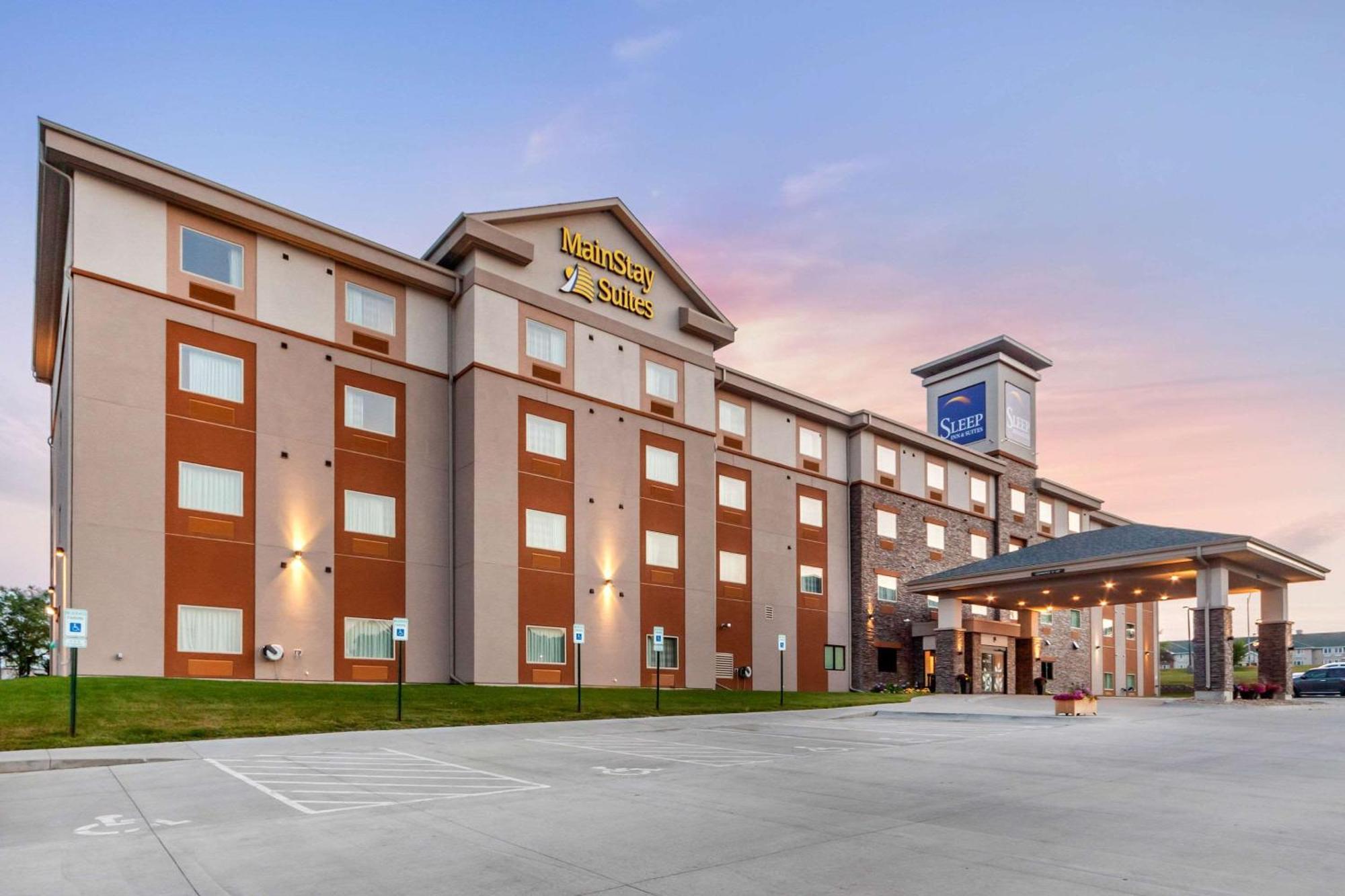 Sleep Inn & Suites Lincoln University Area Exterior foto