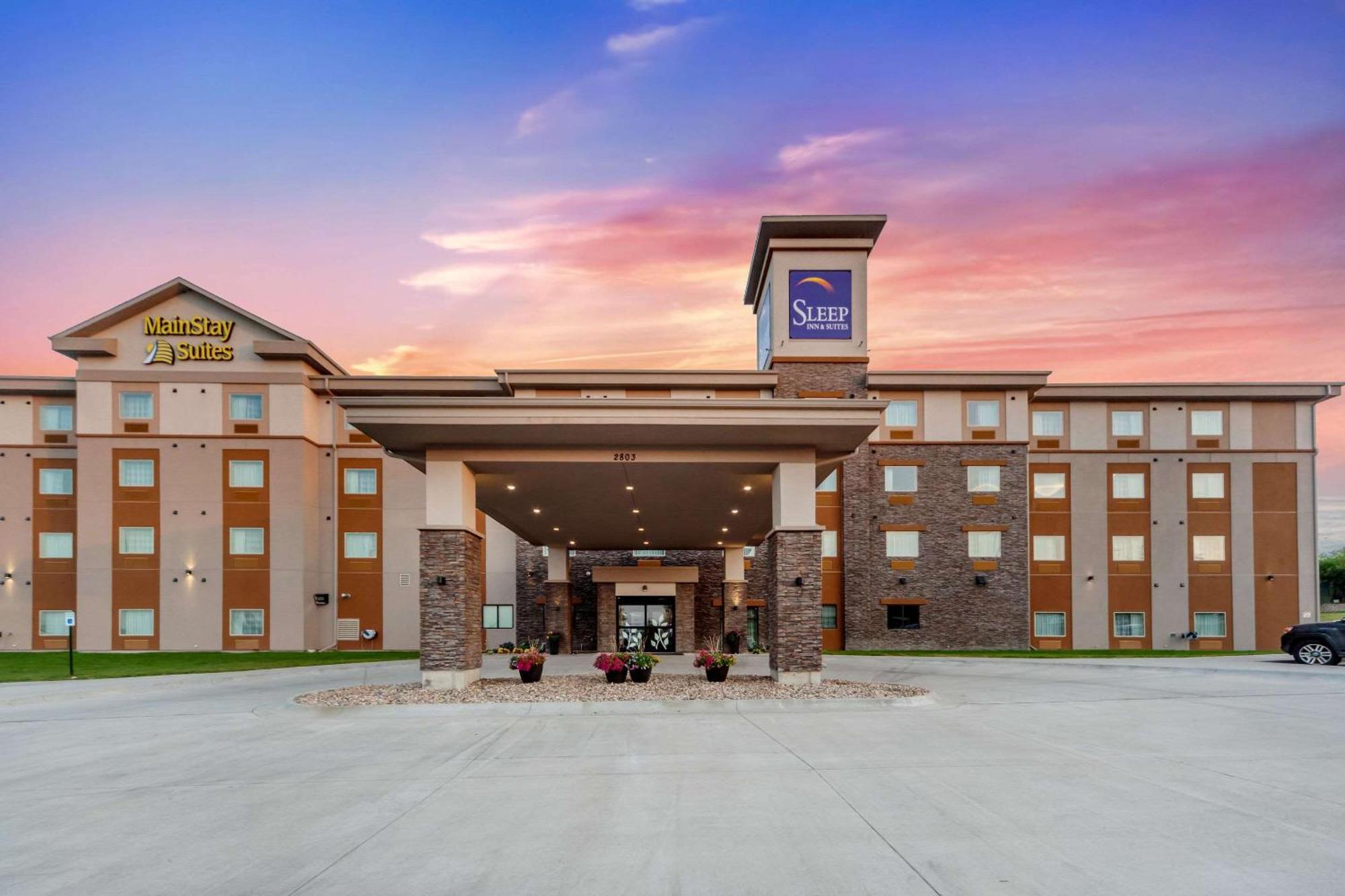 Sleep Inn & Suites Lincoln University Area Exterior foto